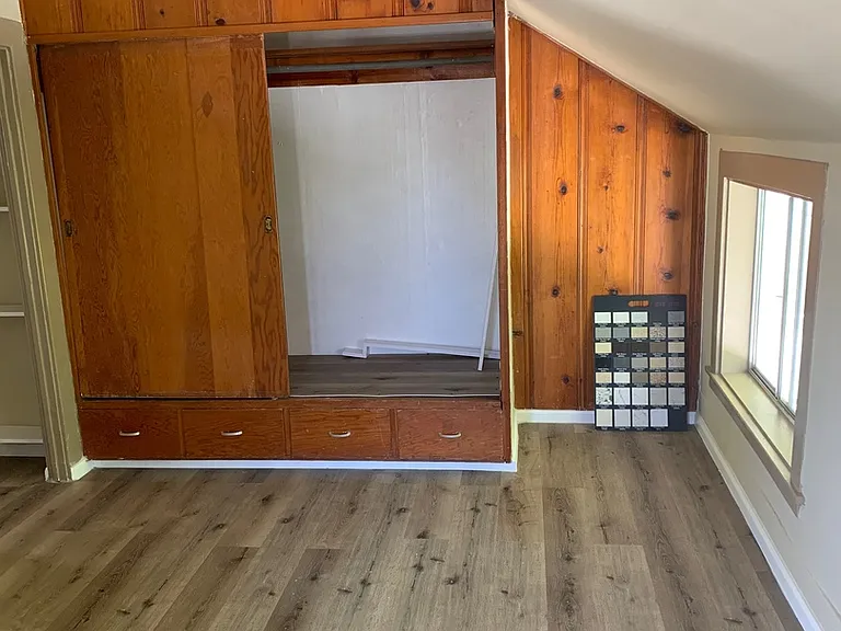 414 N Mill St — Photo 5