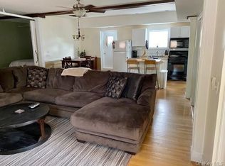 17 Putnam Ave, Pt Chester, NY 10573