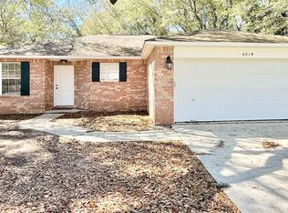 4219 Crosswinds Dr, Milton, FL 32583