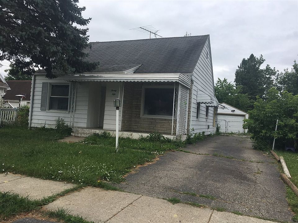 2nd image of 2050 E Boatfield Ave