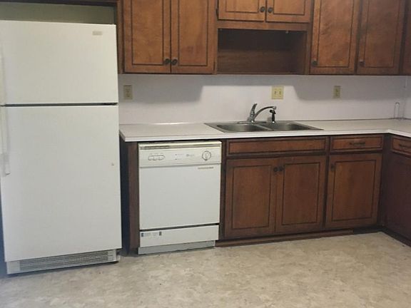 4th image of 6242 Olde Towne Dr