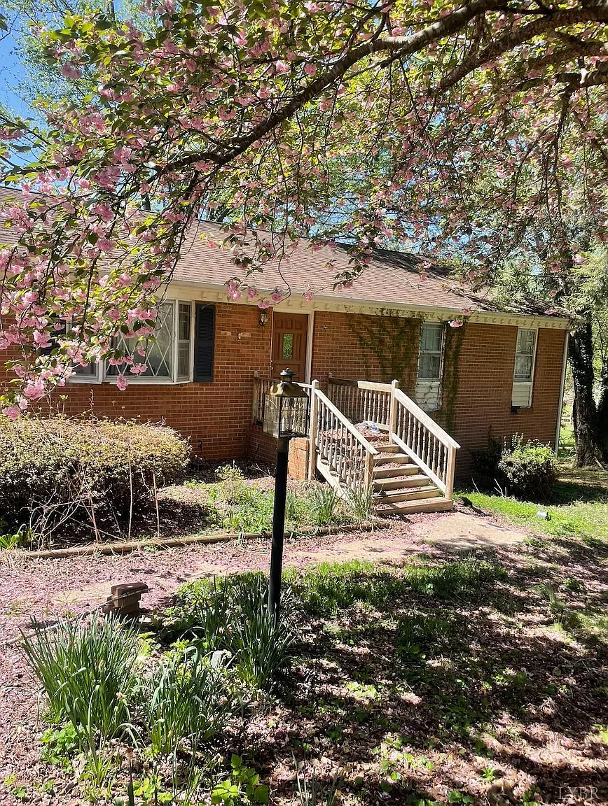 1210 Hawkins Mill Rd photo 1