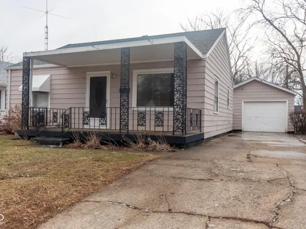 321 E 34th St, Anderson, IN 46013