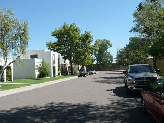 2nd image of 2129 E Donner Dr