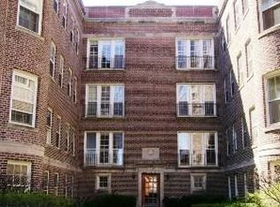 2604 Eastwood Ave APT 2G, Evanston, IL 60201