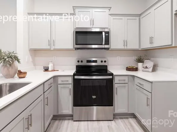 3176 Ora Smith Rd, Lincolnton, NC 28092