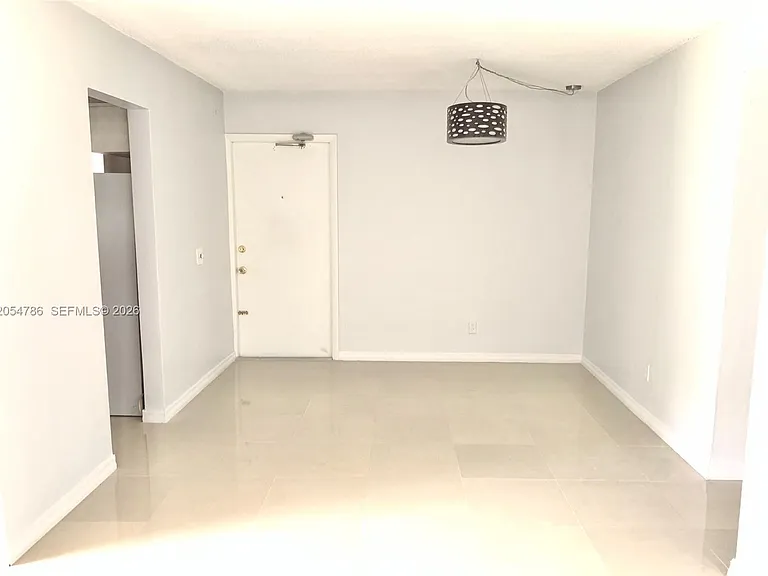 2491 SW 82nd Ave #106 — Photo 6