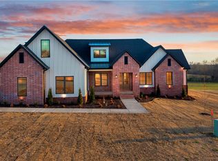 18309 Pepper Hills Dr, Siloam Springs, AR 72761
