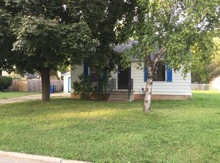 462 Van Rossum Ave, Green Bay, WI 54304