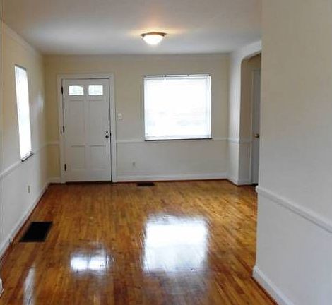 Living Room/Dining Room
