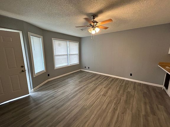 3rd image of 403 Park St #409