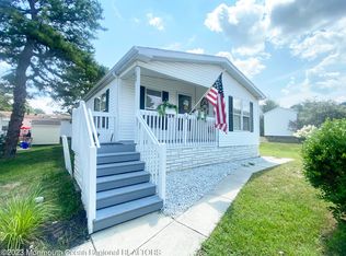 108 Briarwood Ct, Whiting, NJ 08759