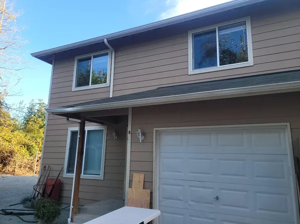 18621 94th Dr NW #B, Stanwood, WA 98292
