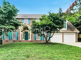 1517 Autumn Ridge Dr, Knoxville, TN 37922