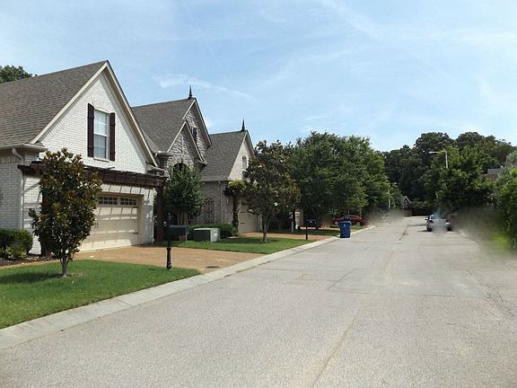4th image of 9948 Oban Dr