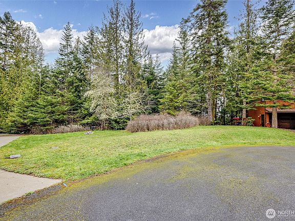 3rd image of 0 Vancouver Place
