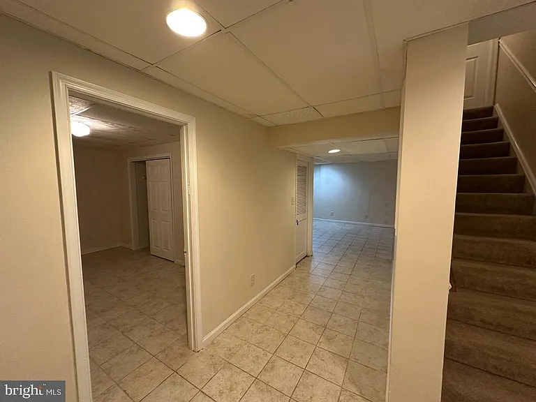 893 Broad Oaks Dr — Photo 13