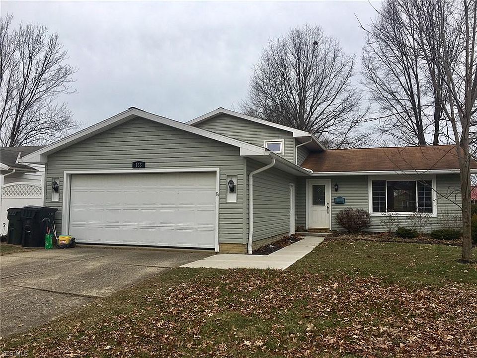 1st image of 133 Notre Dame Cir