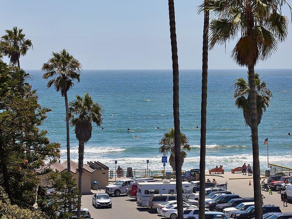 Tourmaline Surf Park