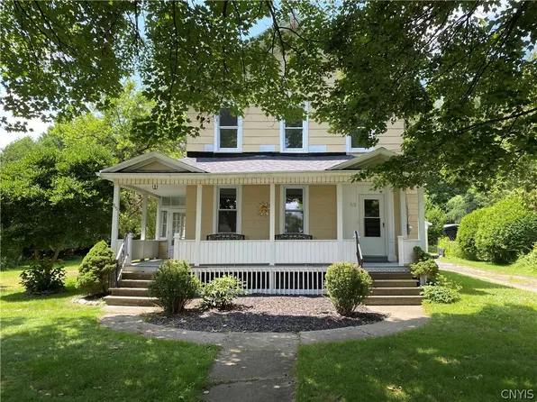 85 Foster St, Whitesboro, NY 13492