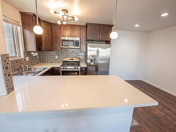 2nd image of 1837 N La Brea Ave APT 8
