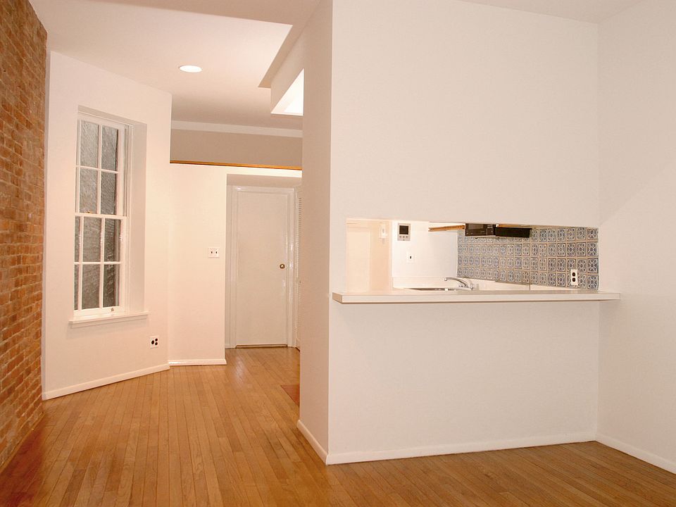 2nd image of 235 E 81st St APT 3RE