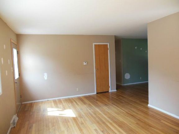 4th image of 137 Ironwood Dr