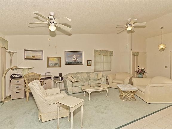 5th image of 12 Aledo Ct