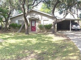 1005 Parkview Dr, Canyon Lake, TX 78133
