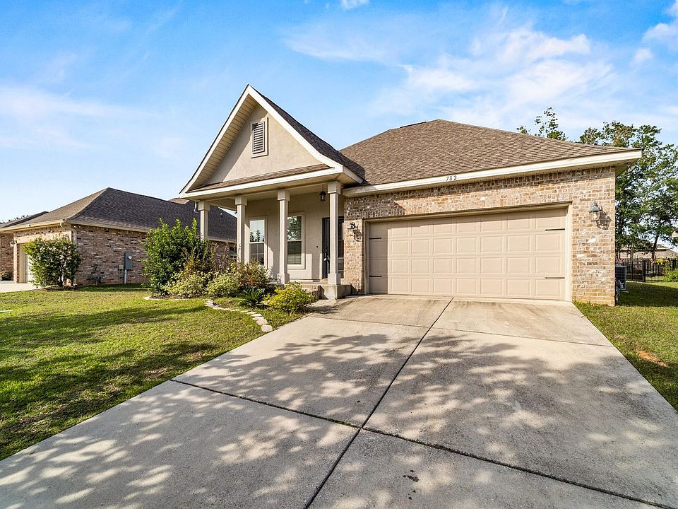 1st image of 782 Serpentine Dr