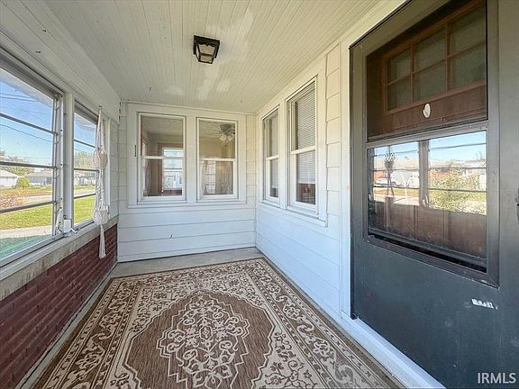 3rd image of 109 E Ricketts St