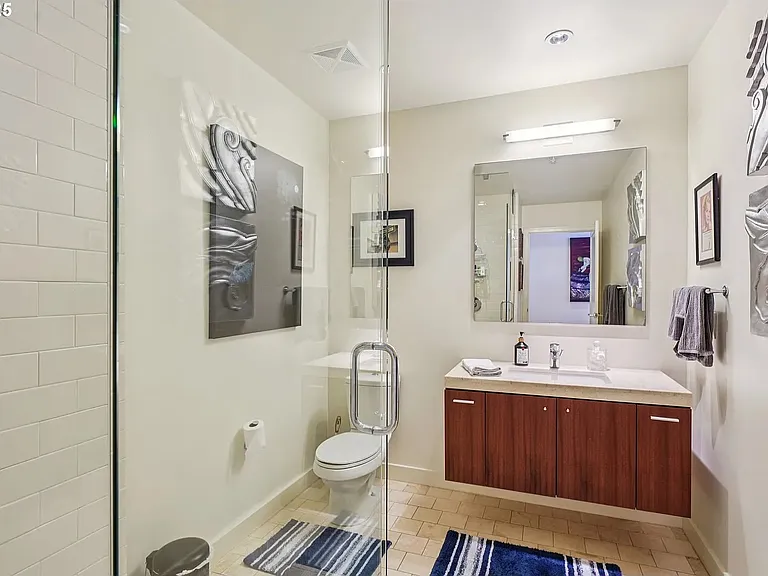 841 SW Gaines St #1400 — Photo 11