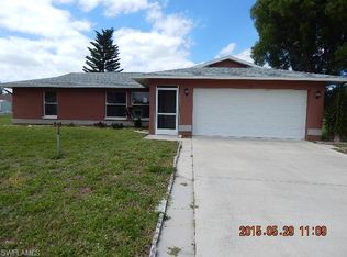 414 SW 15th Ter, Cape Coral, FL 33991
