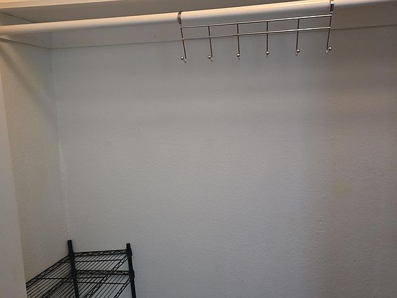 2nd image of 29 Tomoka Meadows Blvd #1