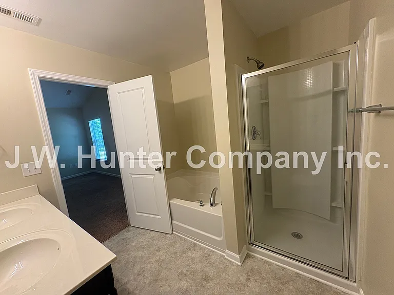 3556 Jetstream Dr NW — Photo 14