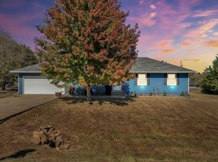 8110 SW 23rd St, Topeka, KS 66614