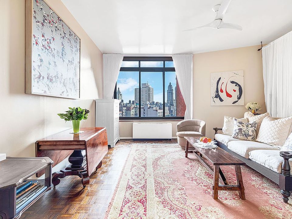 1st image of 155 W 70th St #Ph2h