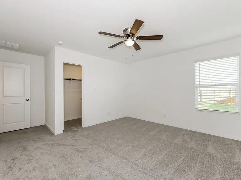 1426 Merlin Bluff St — Photo 9