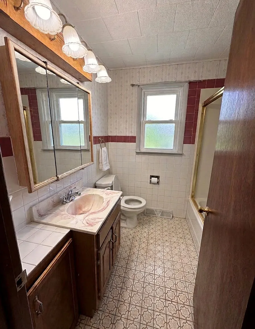 3 bed, 1500 sqft, $2,150 — Photo 3