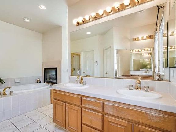2nd image of 3254 Placido Ct