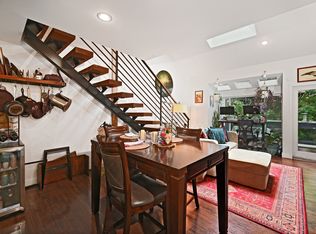 15748 NE 70th Ct #15748, Redmond, WA 98052