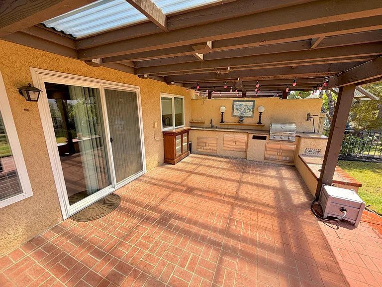 4335 Los Padres Dr — Photo 21