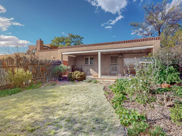 513 Rio Grande Ave, Santa Fe, NM 87501