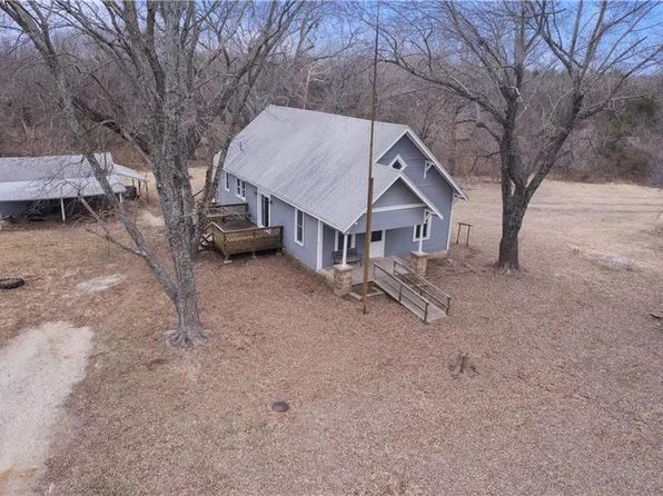 3962 County Road 2200, Coffeyville, KS 67337