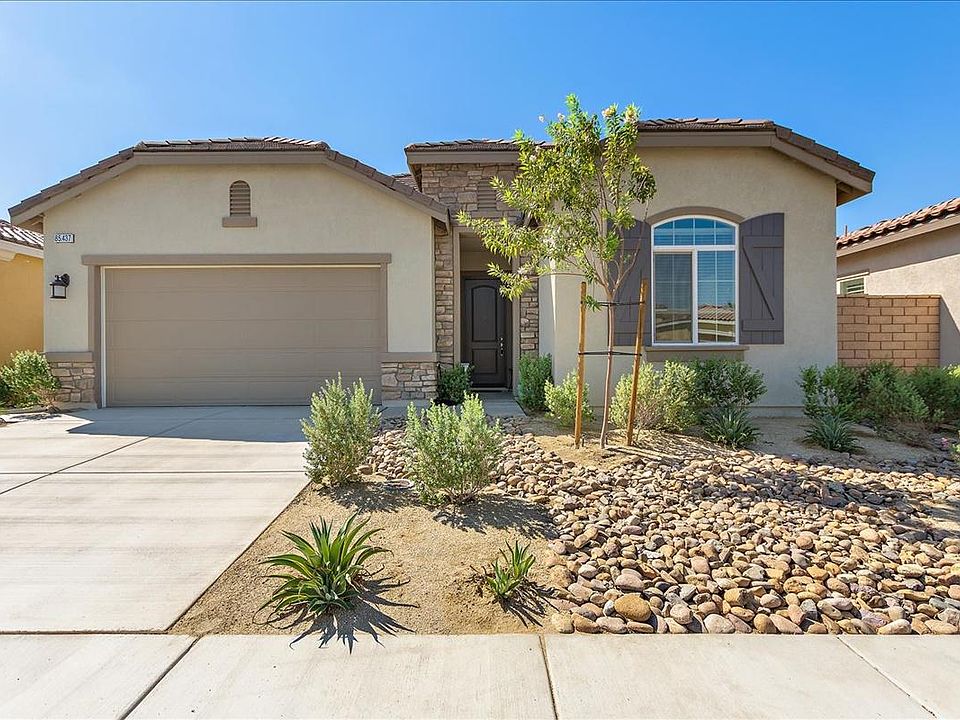 2nd image of 85437 Campana Ave