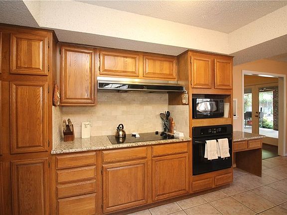 2nd image of 4319 Willow Bend Dr