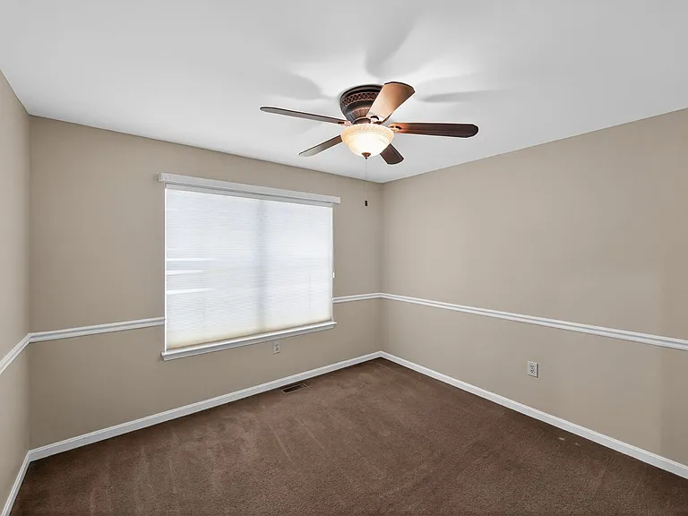 3006 Freedom Ct N — Photo 11