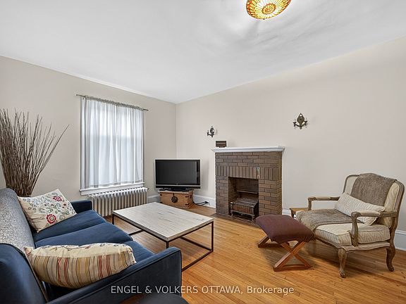 5th image of 523 McLeod St
