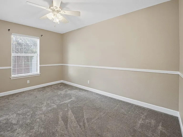 37 Pinon Ct — Photo 25