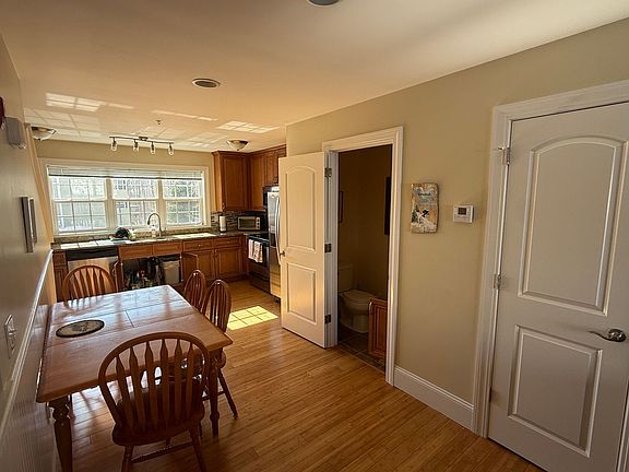 2nd image of 69 Breckenridge Way Unit 16